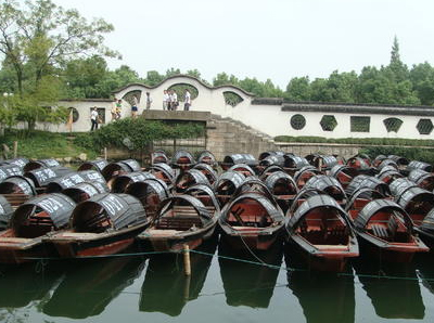 乌篷船
